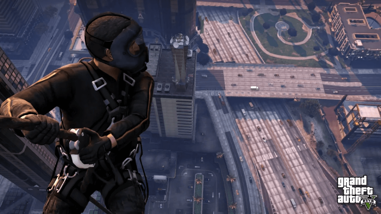 A masked character rappelling down a Los Santos skyscraper in GTA 5